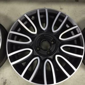 LM velgen Fiat 500 - 500C, 16 inch, zwart gepolijst met zomerbanden